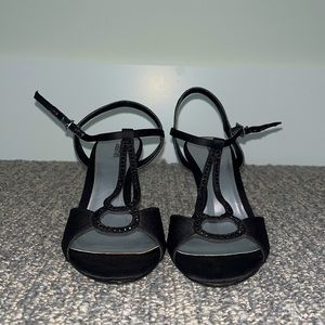 Jasmin Black Strap Heels (Size: 6W)